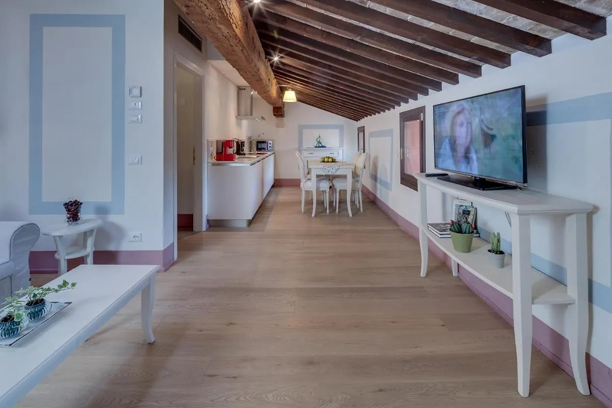 Rambaldi Apartments In Casa Nr 2 Bardolino 0*,
